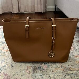Michael Kors Tote